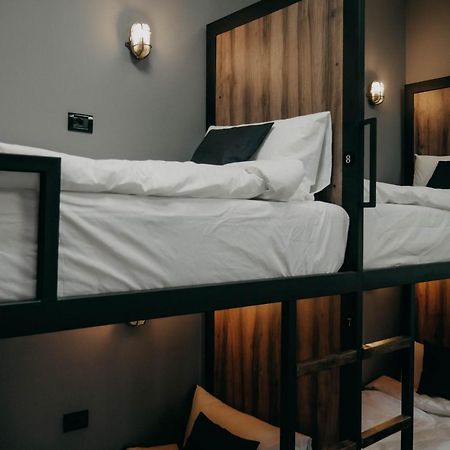 טיראנה The Maze Hostel מראה חיצוני תמונה