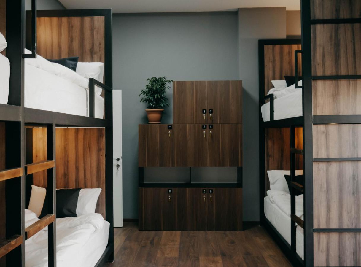 טיראנה The Maze Hostel מראה חיצוני תמונה