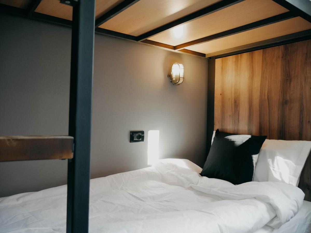טיראנה The Maze Hostel מראה חיצוני תמונה