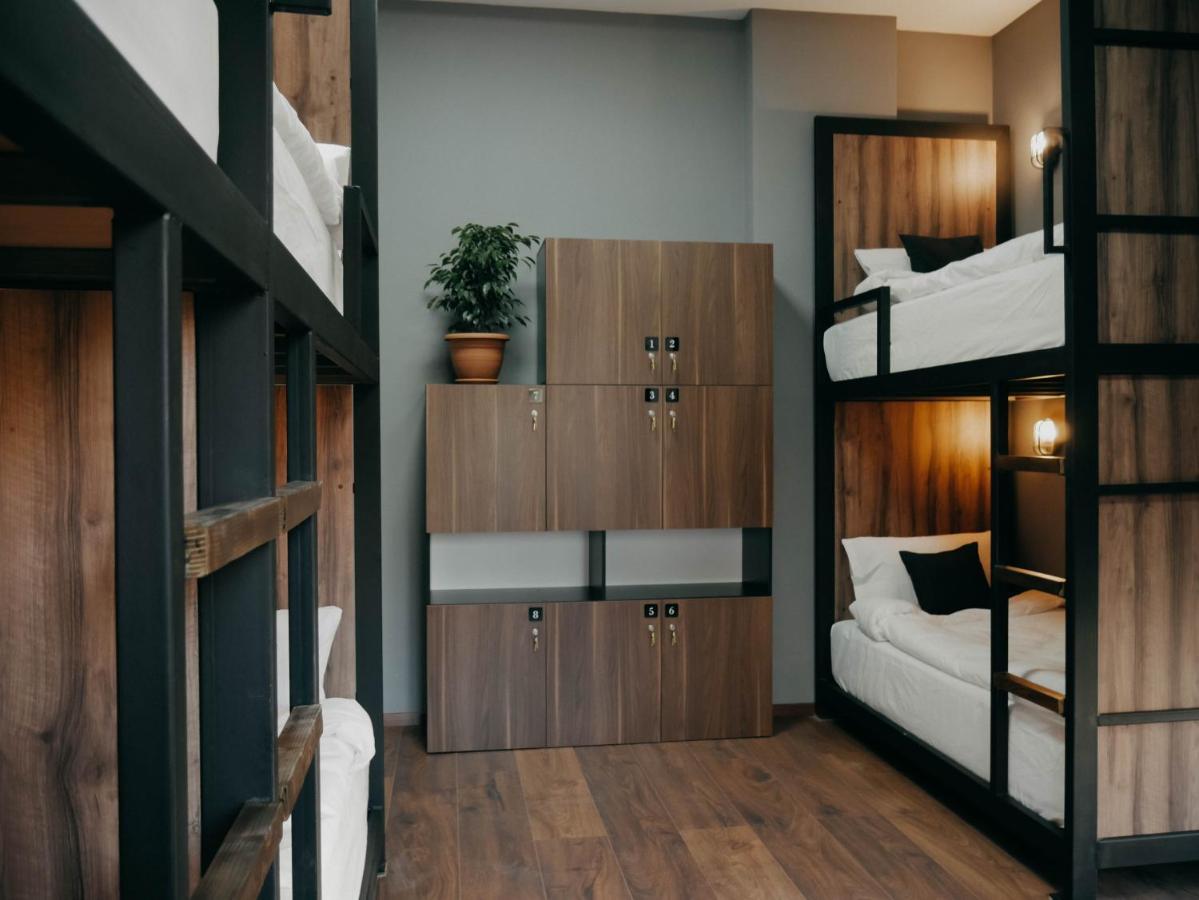 טיראנה The Maze Hostel מראה חיצוני תמונה