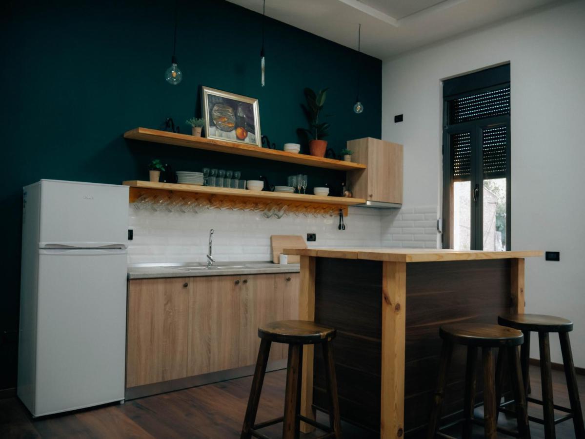 טיראנה The Maze Hostel מראה חיצוני תמונה