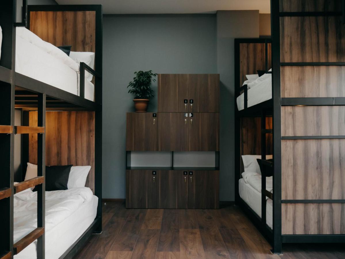 טיראנה The Maze Hostel מראה חיצוני תמונה