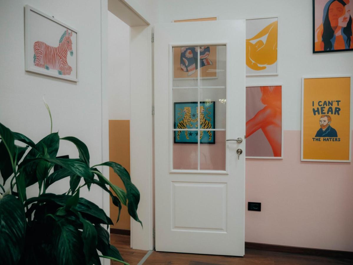 טיראנה The Maze Hostel מראה חיצוני תמונה